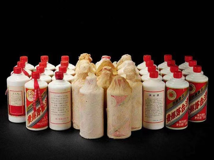 西吉日照岚山回收酒价格哪里回收(附近上门回收茅台酒）?